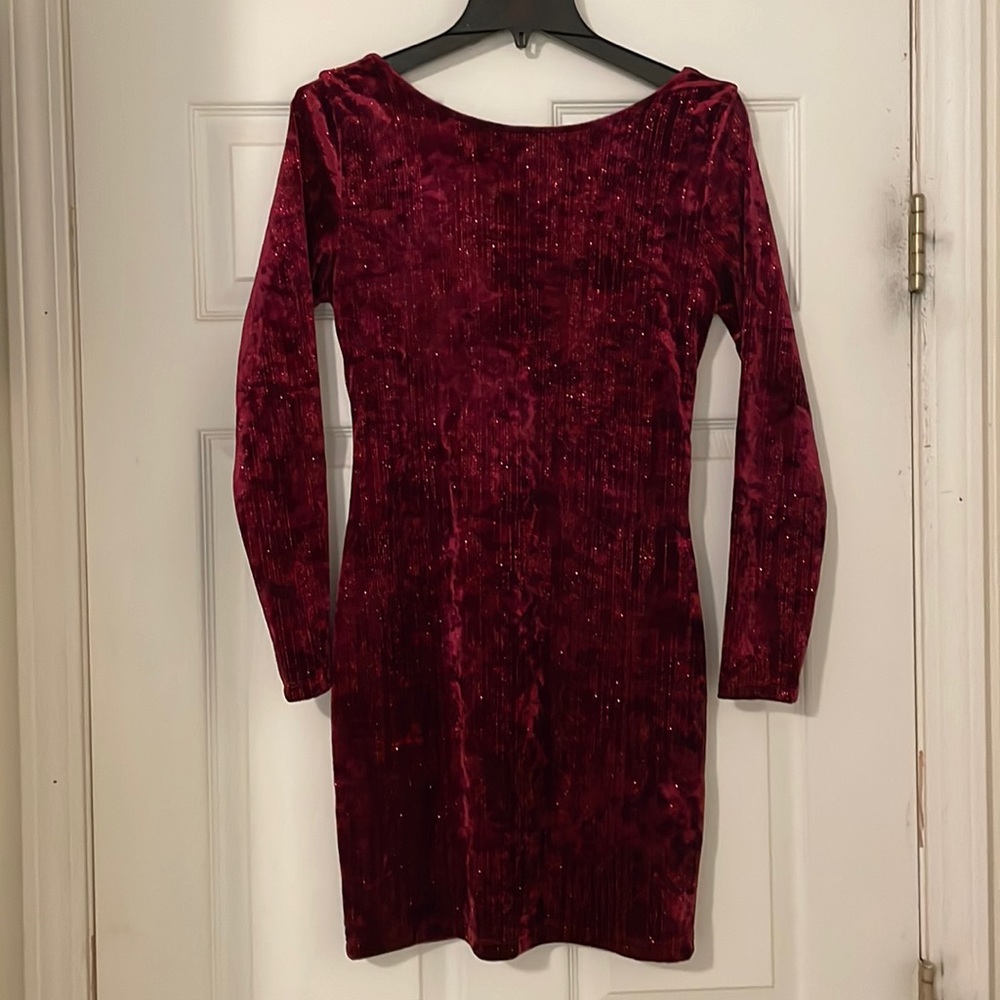 Maroon formal dress Emerald Sundae from Dry Goods size Large *like new*